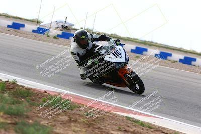 media/Apr-30-2023-CRA (Sun) [[020fcf5d43]]/Race 14-400 Expert-Amateur Superbike/
